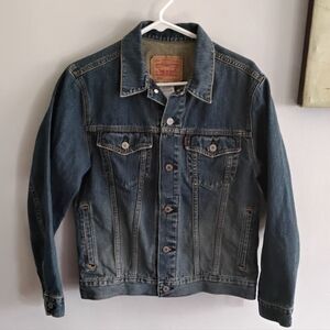 Womans LEVIS Denim Jacket Sz L 57511